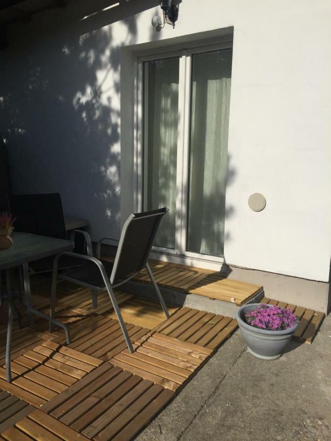 Piknik Studio Fertőrákos Bagian luar foto